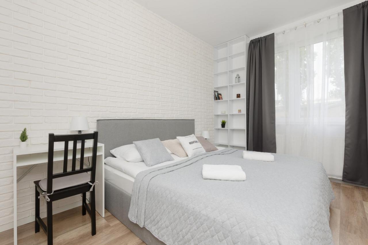 Apartment Warsaw Goclaw & 2 Bedrooms & Parking & Balcony By Noclegi Renters Luaran gambar