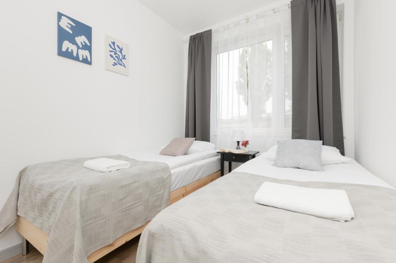 Apartment Warsaw Goclaw & 2 Bedrooms & Parking & Balcony By Noclegi Renters Luaran gambar