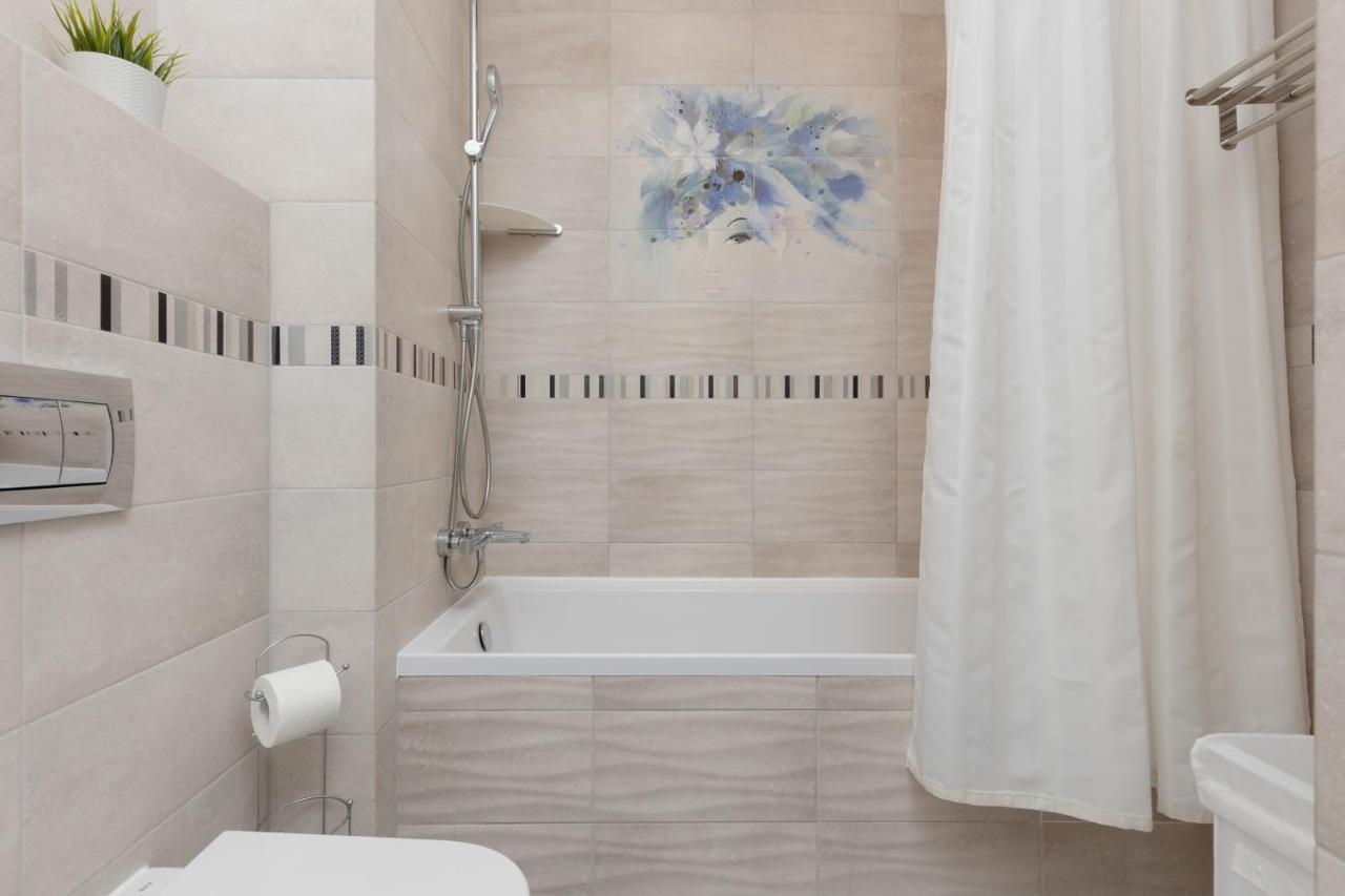 Apartment Warsaw Goclaw & 2 Bedrooms & Parking & Balcony By Noclegi Renters Luaran gambar